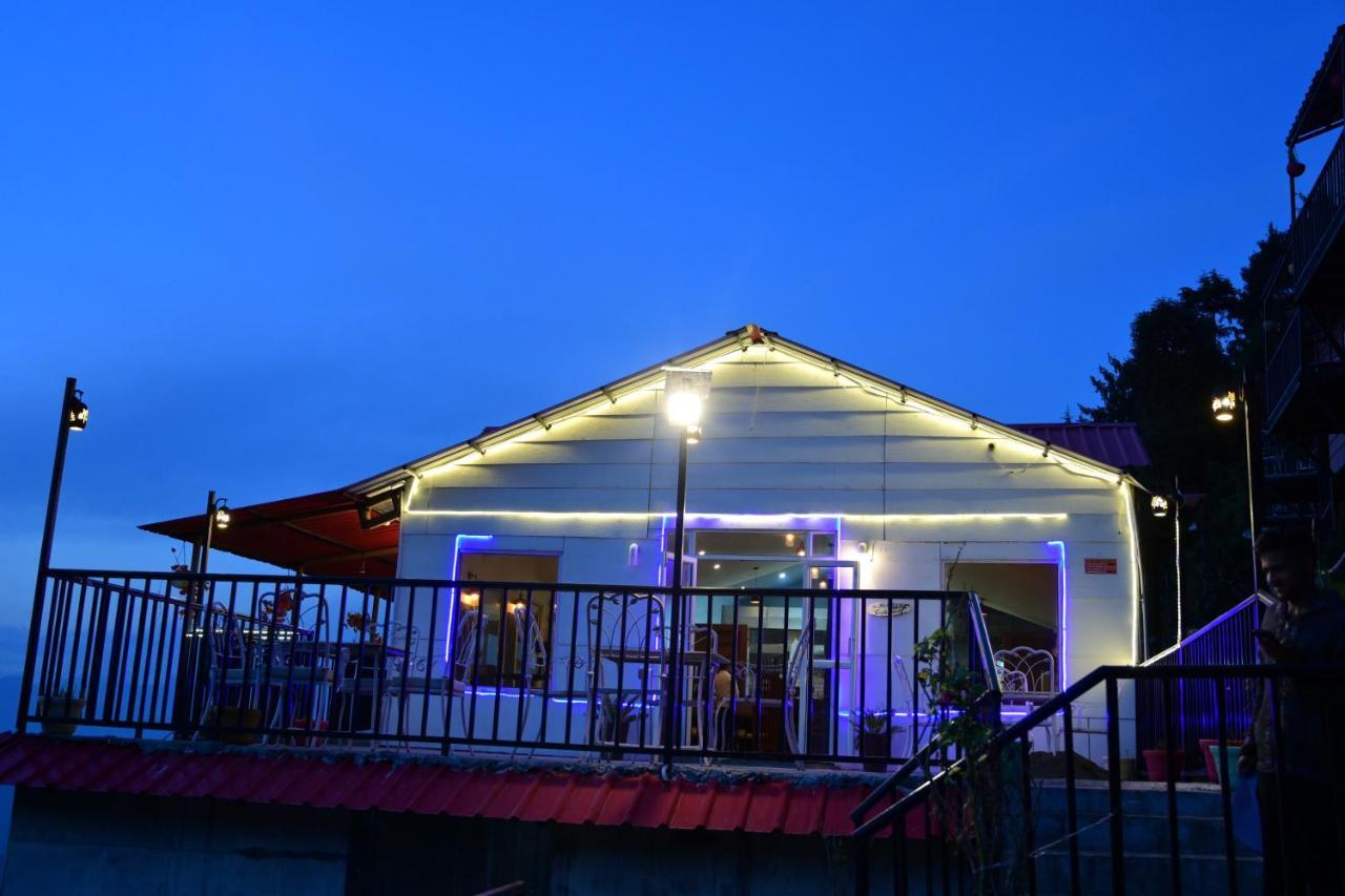 Aamod Resorts Dalhousie ! Luxury Cottage Resort Exteriör bild
